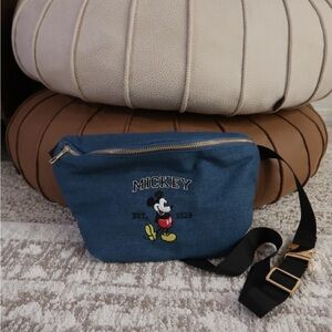 Cute Zo Designs - Mickey Fanny Pack (Brand New)